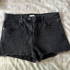 BP brand black frayed shorts size 26